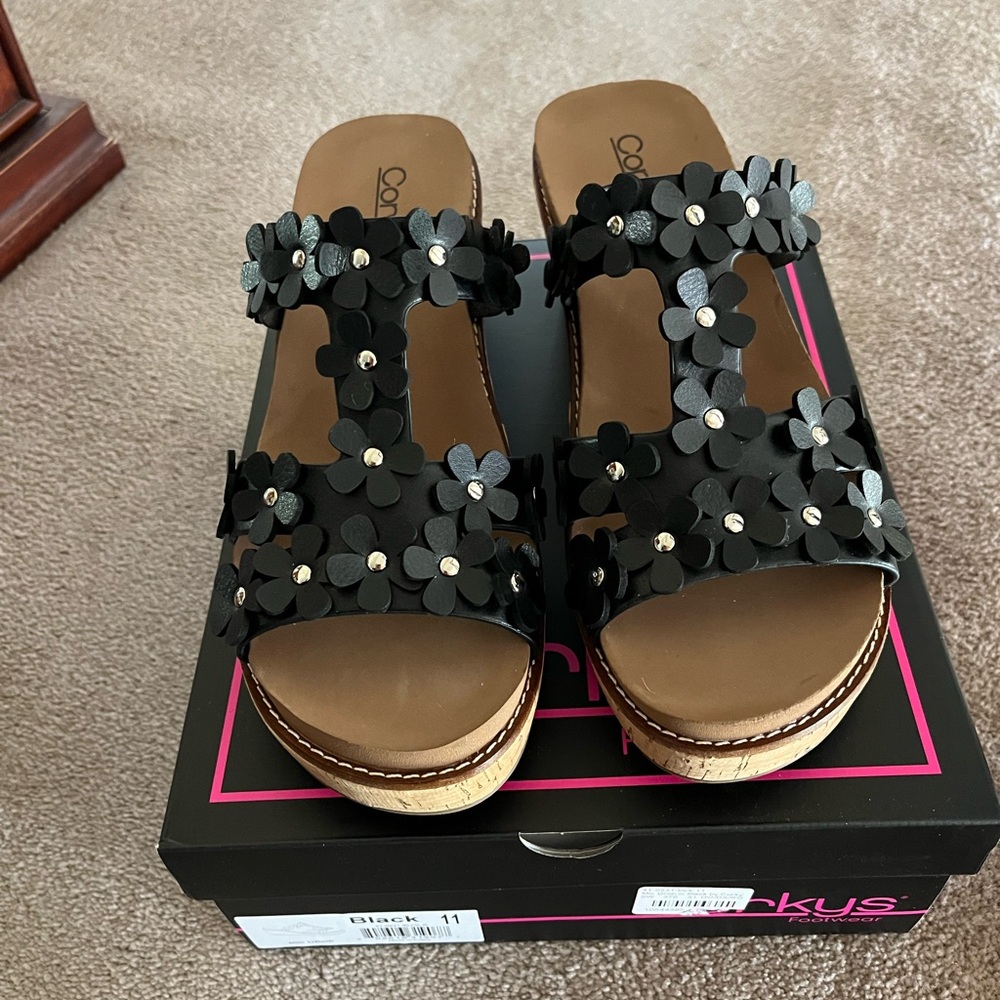Brand New Corky Mic Drop Wedges Black size 11